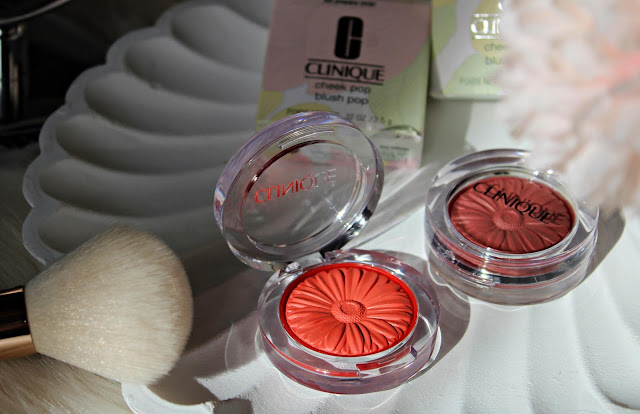 clinique-poppy-pop-rumenilo-notino_hr