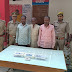 गाजीपुर में नकली सोना बेचने वाले 3 लोग गिरफ्तार, असलहा और बाइक भी बरामद