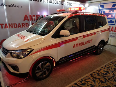 Mobil wuling versi Ambulance