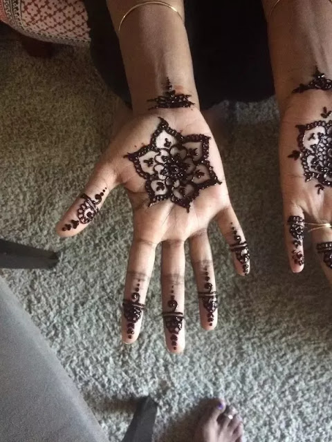 Geometric floral mehndi design