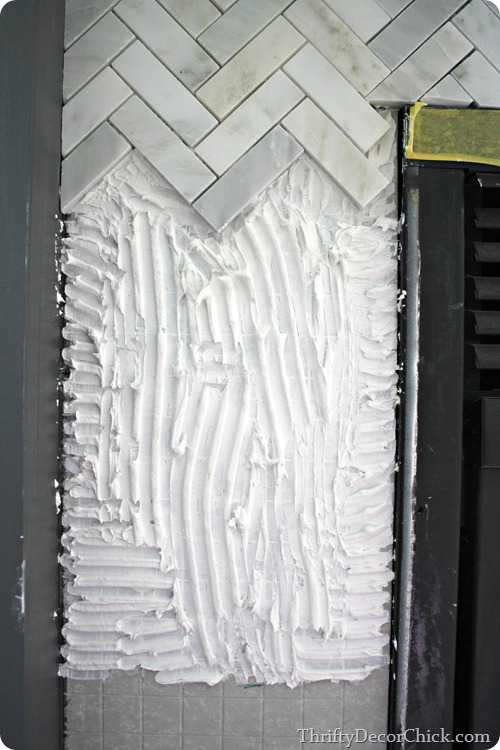 tiling a backsplash