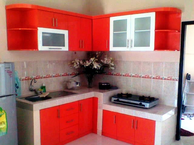 Contoh desain dapur warna pink