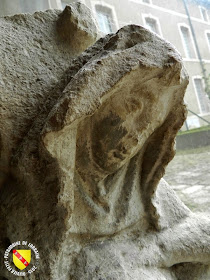 TOUL (54) - Musée d'Art et d'Histoire : Croix-calvaire de Frolois