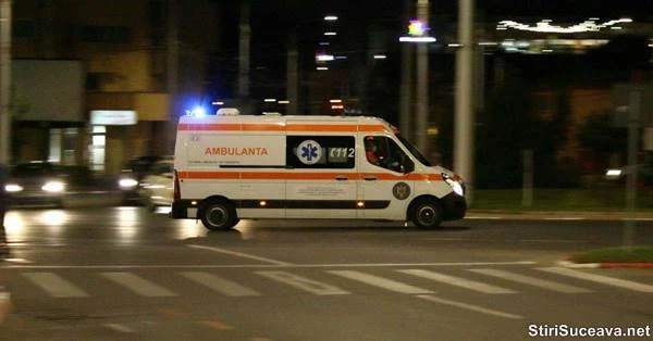 Un șofer care a făcut o criză epileptică la volan s-a izbit cu mașina într-o bancă din parcul de la Policlinica Areni