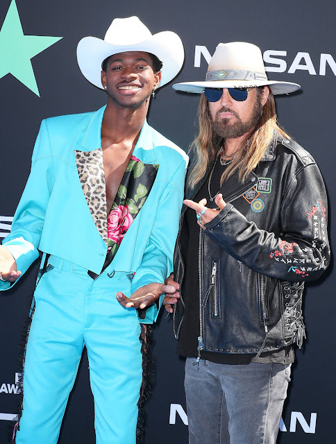 Lil Nas X & Billy Ray Cyrus