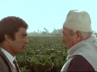 مشاهدة فيلم العوامة 70 1983 أحمد زكي بجودة عالية Videoplayback%20(17)_000065