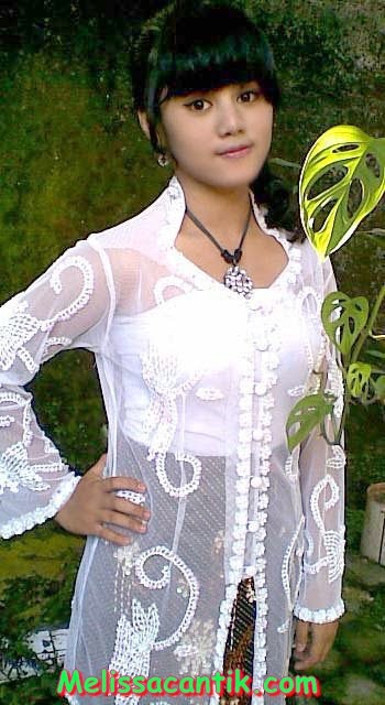 Gita Sherillia, Cewek SMA Bogor Cantik Jelita Belajar Modeling