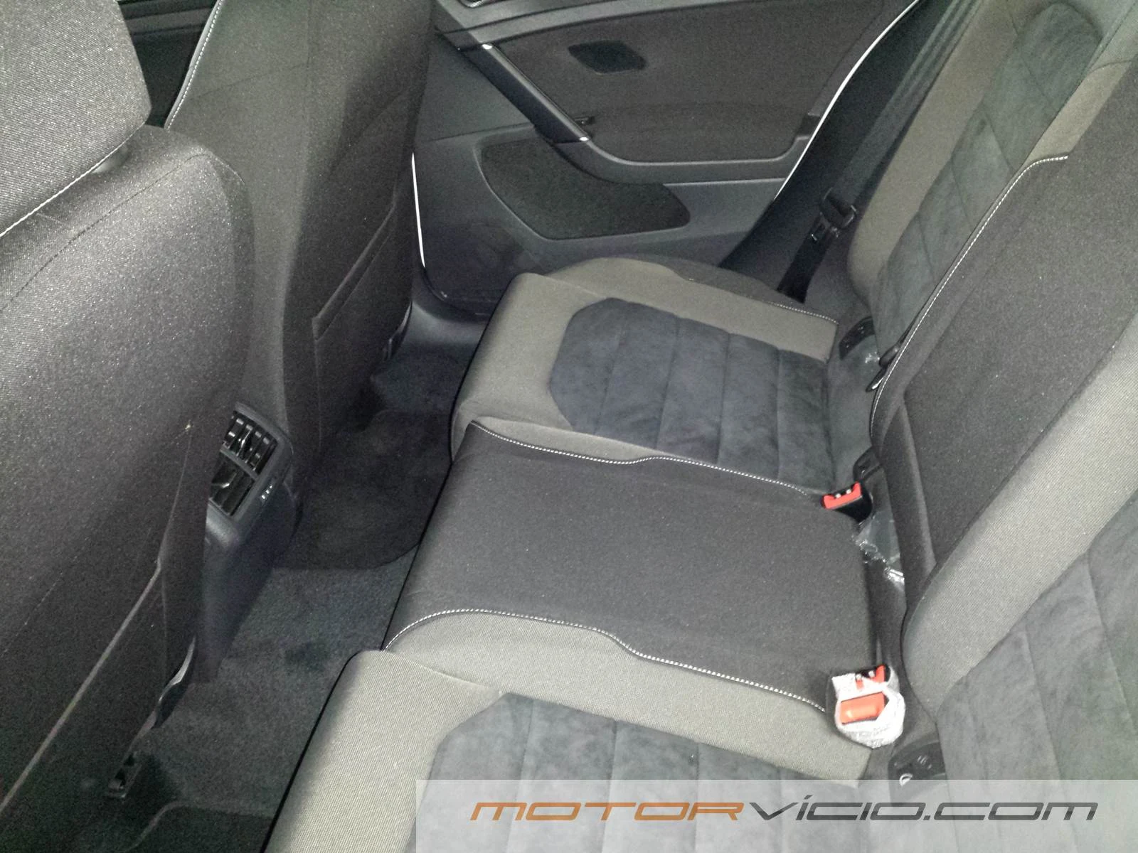 VW Golf 2015 Highline Elegance - fabricação do México - interior