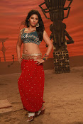 Anjali sizzling in Mada Gaja Raja-thumbnail-2