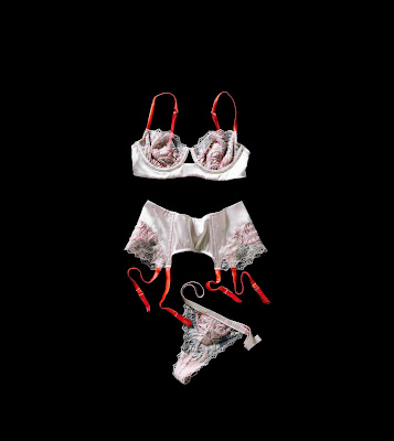 elle macpherson intimates artistry. Elle Macpherson Intimates