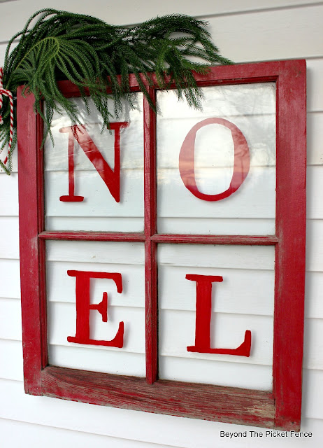 Noel, old window, Christmas decor, https://goo.gl/BcyJKv