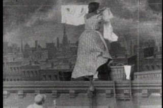 imagine din filmul A Windy Day On The Roof, 1904