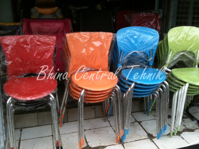 Bhina Central Teknik Jual Kursi  Plastik 