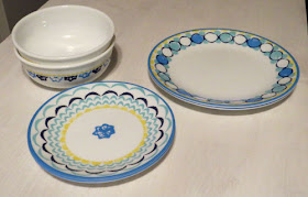 Corelle dishes blue and yellow