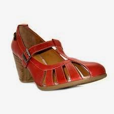  Model  sepatu  sandal  wanita high heels kickers  bata fladeo 