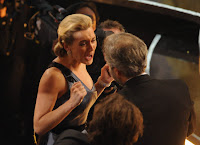 Kate Winslet Wins Oscar for Best Actress