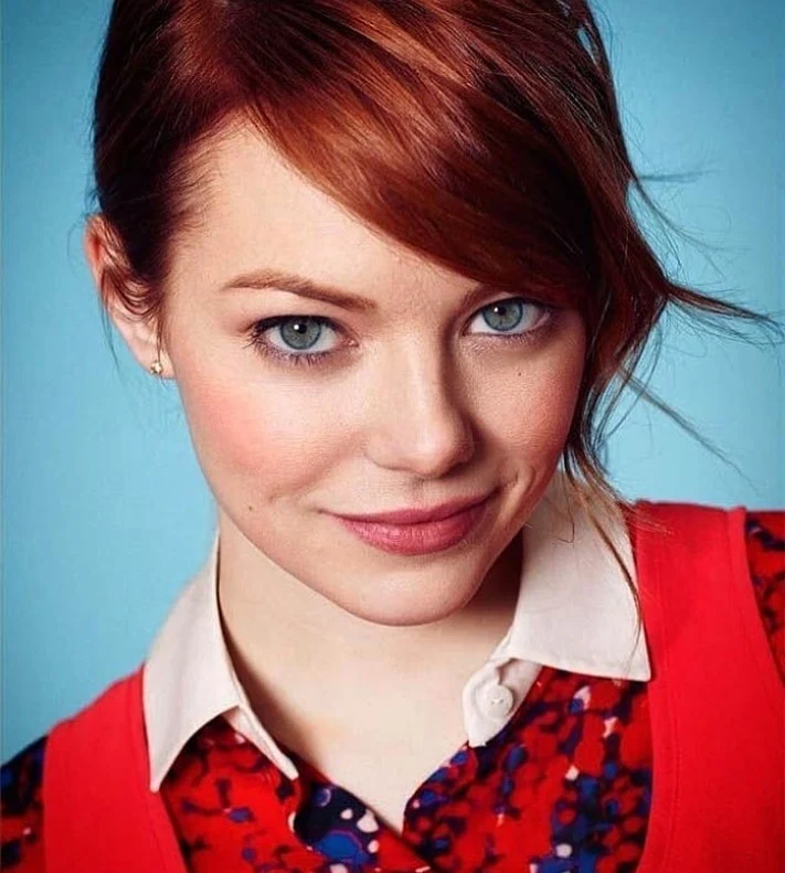 Emma Stone HD Wallpaper for PC