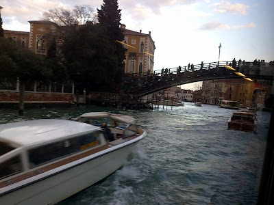 Viaje por el Gran Canal en el Vaporetto