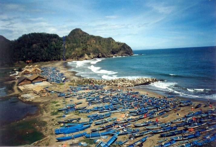  Pantai  Menganti Terindah  di  Jawa  Tengah  Zone Kebumen