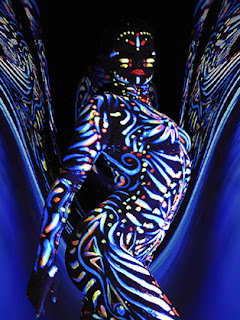 Best Glow Body Painting