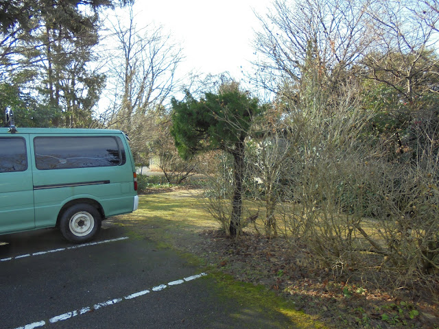 沖村ペンションの駐車場