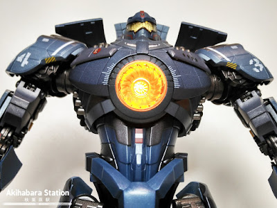 Soul of Chogokin Gypsy Danger GX-77 de Pacific Rim - Tamashii Nations