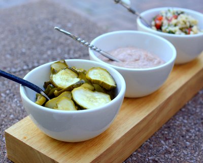 Homemade Bread & Butter Pickles ♥ AVeggieVenture.com, no canning required, great for sandwiches and charcuterie boards.