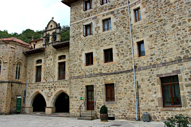 Monasterio de Santo Toribio de Liébana