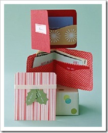 a99030_1201_wallets_l