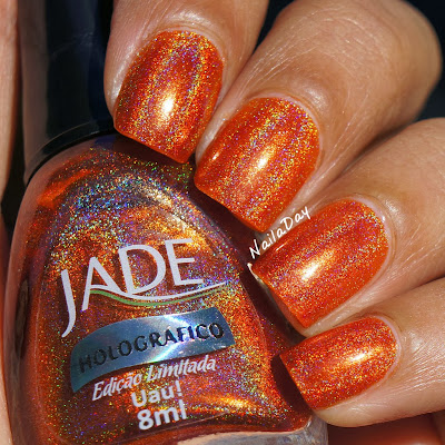 NailaDay: An amazing orange holo: Jade Uau!