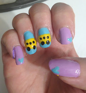 school_bus_nail_art