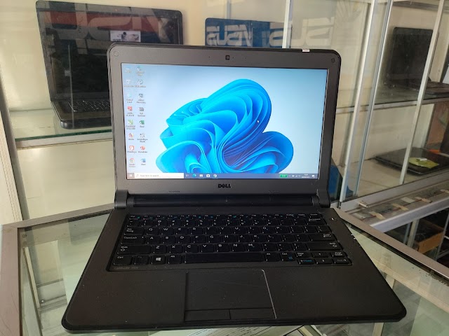 Laptop DELL Lattitude core i5