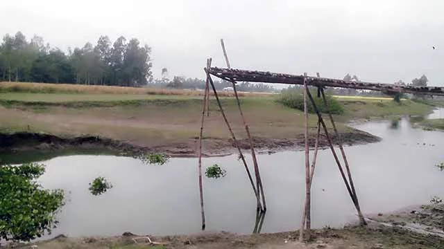 A bridge can change in Bakshiganj, the fate of some villages বকশীগঞ্জে একটি ব্রীজ পাল্টে দিতে পারে কয়েকটি গ্রামের মানুষের ভাগ্য