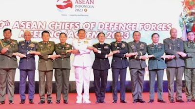 Indonesia Pindahkan Latihan Militer ASEAN ke Natuna Selatan, Bikin Gerah China?