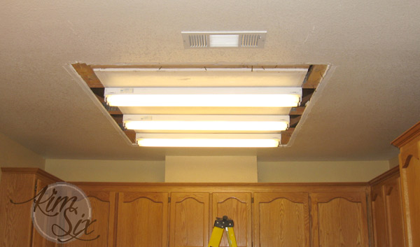 Removing A Fluorescent Kitchen Light Box The Kim Six Fix