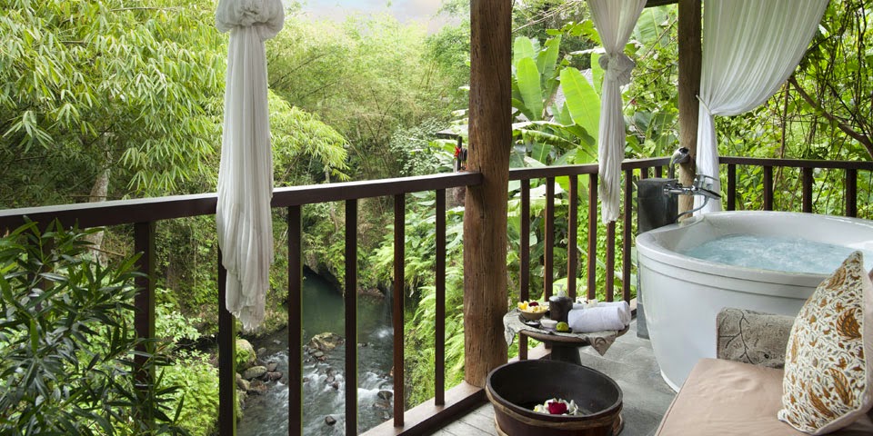 best hotels, resorts and villas have amazing view in ubud bali indonesia