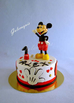 Mickey Mouse Cake