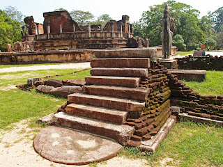 Steps leading to no-where with Polonnaruwa Vatadage in the distance