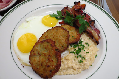 Clinton Street Baking Co., southern breakfast