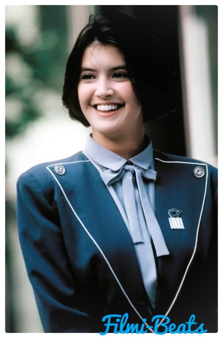 Phoebe Cates wallpapers & Biography