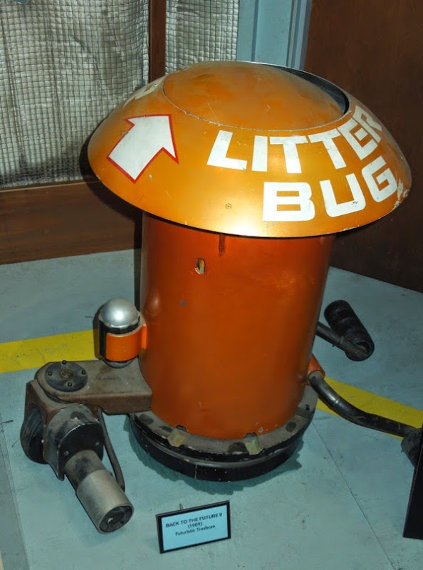 Back to the Future II Litter bug trashcan prop