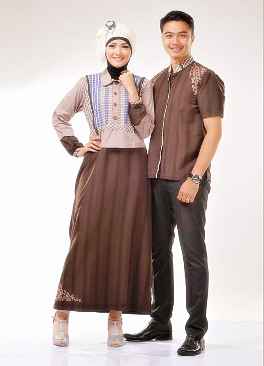 Contoh Model Baju Muslim Sarimbit Terbaru Dengan Kombinasi