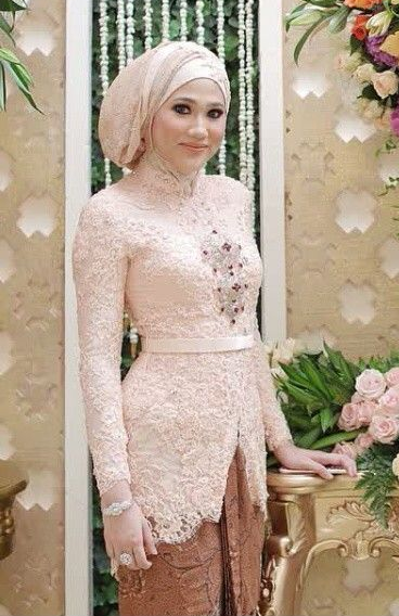 45 Gambar  Model Kebaya  Muslim Modern  Dan Terbaru  Ayeey com