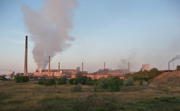 Авдііївка. Коксохімічний завод – один з найбільших виробників коксу для металургії в Європі