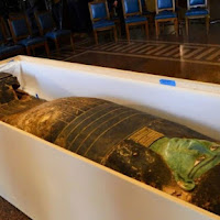 AS pulang semula 'keranda hijau' berusia hampir 3,000 tahun milik Mesir yang dicuri