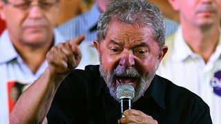 Resultado de imagem para imagens Lula discursando