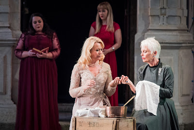 SWAP'ra gala at Opera Holland Park - Tchaikovsky: Eugene Onegin - Katharine Broderick, Angela Simkin, Amanda Roocroft, Fiona Kimm - (Photo Robert Workman)