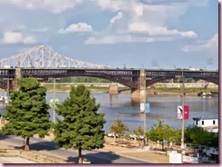 Eads Bridge