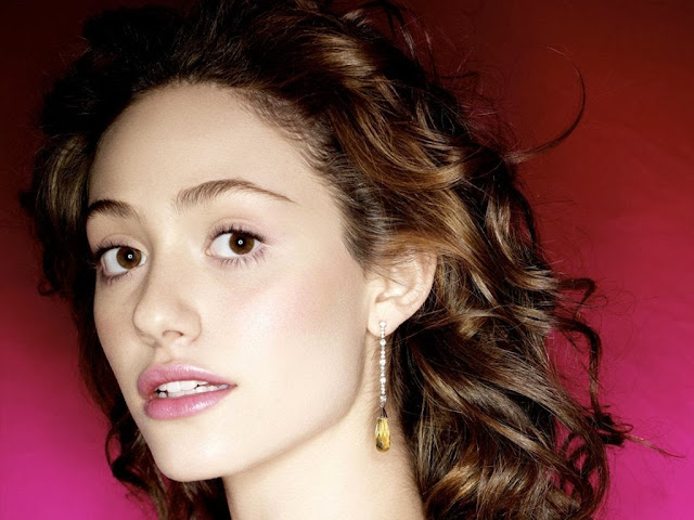 Emmy Rossum HD Wallpaper Free