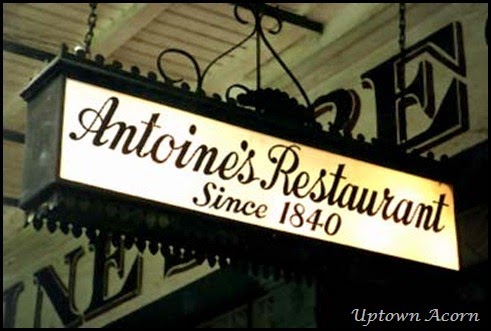 antoines_outdoor_sign